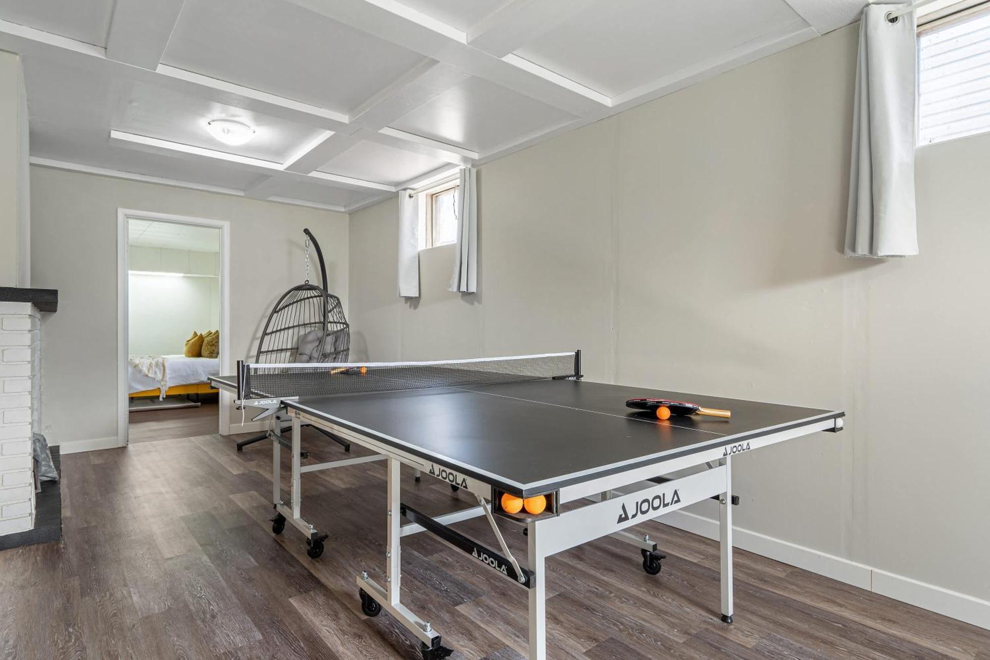 Holiday home Timber Valley I Hottub I Pingpong I Sleep 14 I Bbq Drumheller